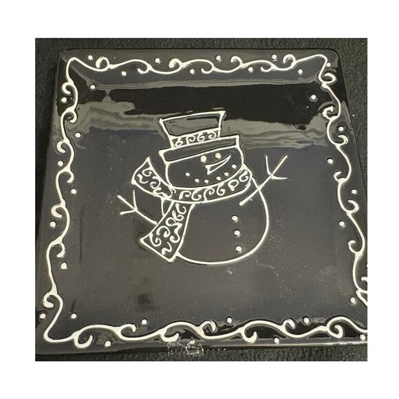 Set of 4 Black/White Signature Housewares Dessert Plates - Picture 2 of 4